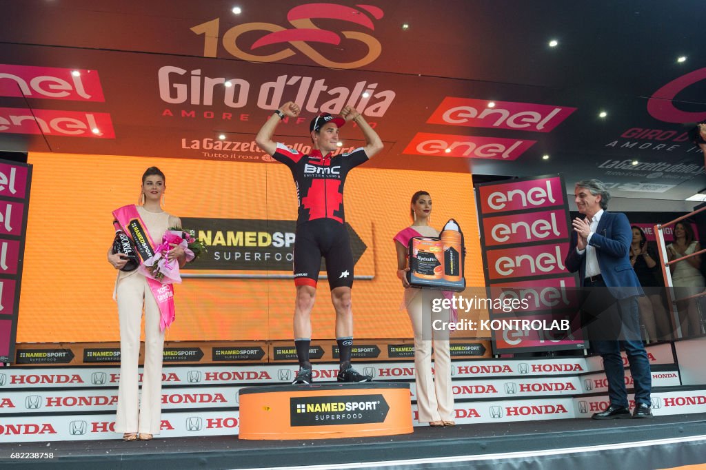 Podium of the sixth stage, celebration of the winner Silvan...