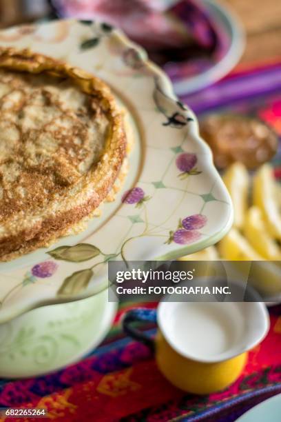 family sunday brunch - protein pancakes stock pictures, royalty-free photos & images