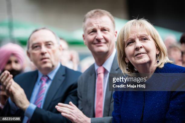 German Social Democrats lead candidate Hannelore Kraft sits next to Ralf Jaeger, Interior Minister of German federal state North Rhine-Westphalia and...