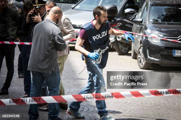 Street explosion in Rome in Vioale Aventino near the post office. Exploding was a rudimentary bomb placed in a plastic box between two cars in the...