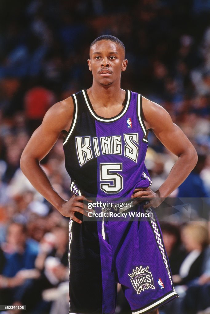Tyus Edmond Tyus Edney of the Sacramento Kings looks on circa 1996 at Arco Arena ...