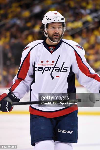 Washington Capitals right wing Justin Williams looks on during the third period in Game Six of the Eastern Conference Second Round in the 2017 NHL...