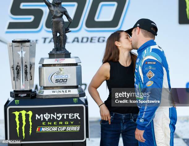 Ricky Stenhouse Jr, Roush Fenway Racing, Fifth Third Bank Ford Fusion in Victory Lane with his girlfriend Danica Patrick after winning the Monster...