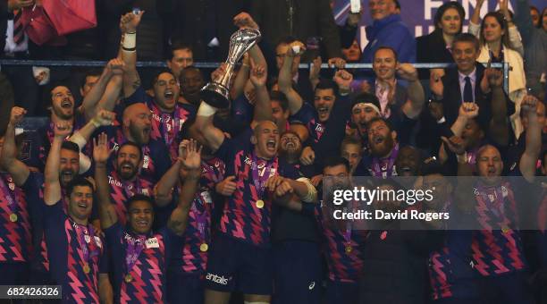 Sergio Parisse of Stade Francais lifts the trophy following his team's 25-17 victory during the European Rugby Challenge Cup Final between Gloucester...