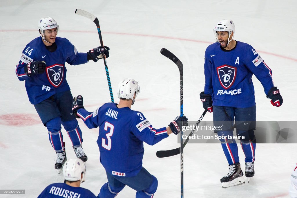 HOCKEY: MAY 12 IIHF World Championship - France v Belarus