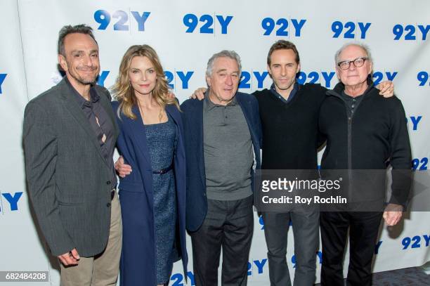 Hank Azaria, Michelle Pfeiffer,Robert De Niro, Alessandro Nivola and director/executive producer Barry Levinson attend 92Y Presents "The Wizard Of...