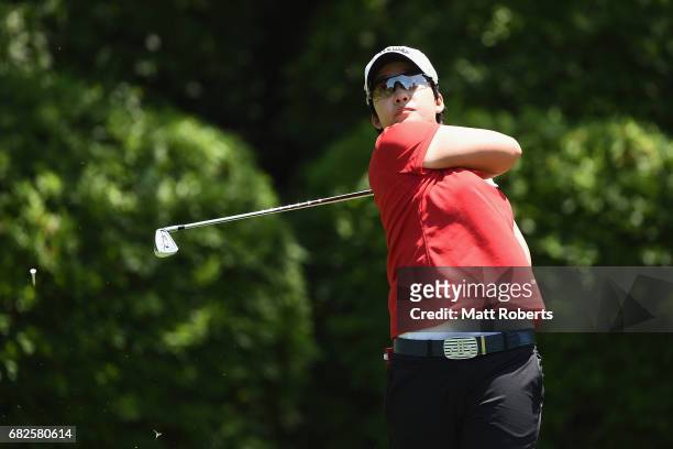 Hee-Kyung Bae of South Korea hits her tee shot on the 7th hole during the second round of the Hoken-no-Madoguchi Ladies at the Fukuoka Country Club...