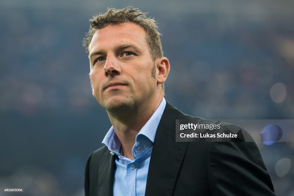 FC Schalke 04 v Hamburger SV - Bundesliga