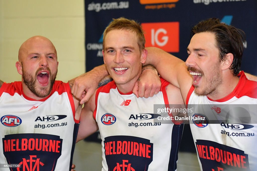 AFL Rd 8 - Adelaide v Melbourne