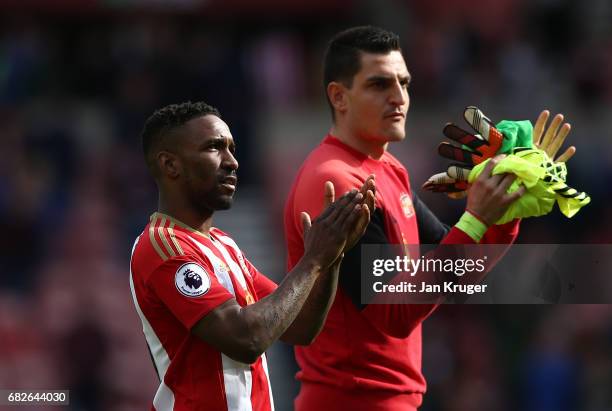 Jermain Defoe of Sunderland and Vito Mannone of Sunderland clap the fans after the Premier League match between Sunderland and Swansea City at...