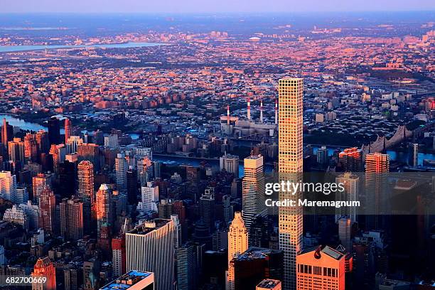 manhattan from above by helicopter - park ave stock pictures, royalty-free photos & images