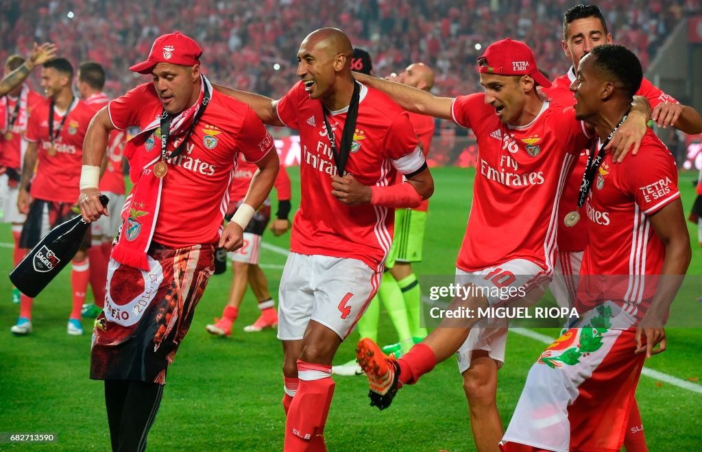 FBL-POR-LIGA-BENFICA-VITORIA GUIMARAES