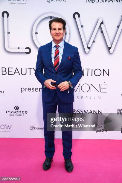 Vincent de Paul attends the GLOW - The Beauty Convention on May 13, 2017 in Duesseldorf, Germany.