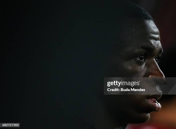 Vinicius Jr. Of Flamengo looks on during a match between Flamengo and Atletico MG part of Brasileirao Series A 2017 at Maracana Stadium on May 13,...