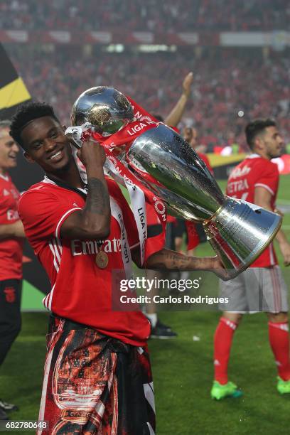 Benfica's defender Nelson Semedo from Portugal celebrating the tetra title with his team mates after the match between SL Benfica and Vitoria SC for...