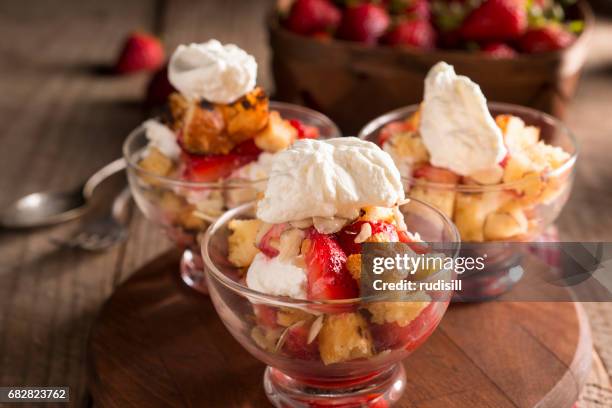 strawberry perfect - fruit parfait stock pictures, royalty-free photos & images