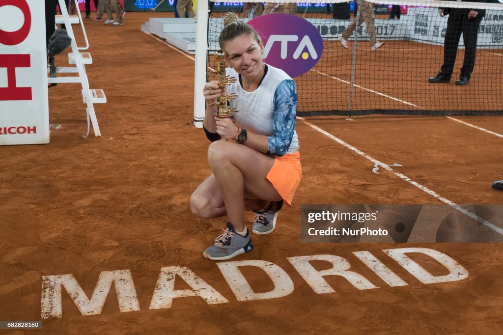 Simona Halep wins Mutua Madrid Open