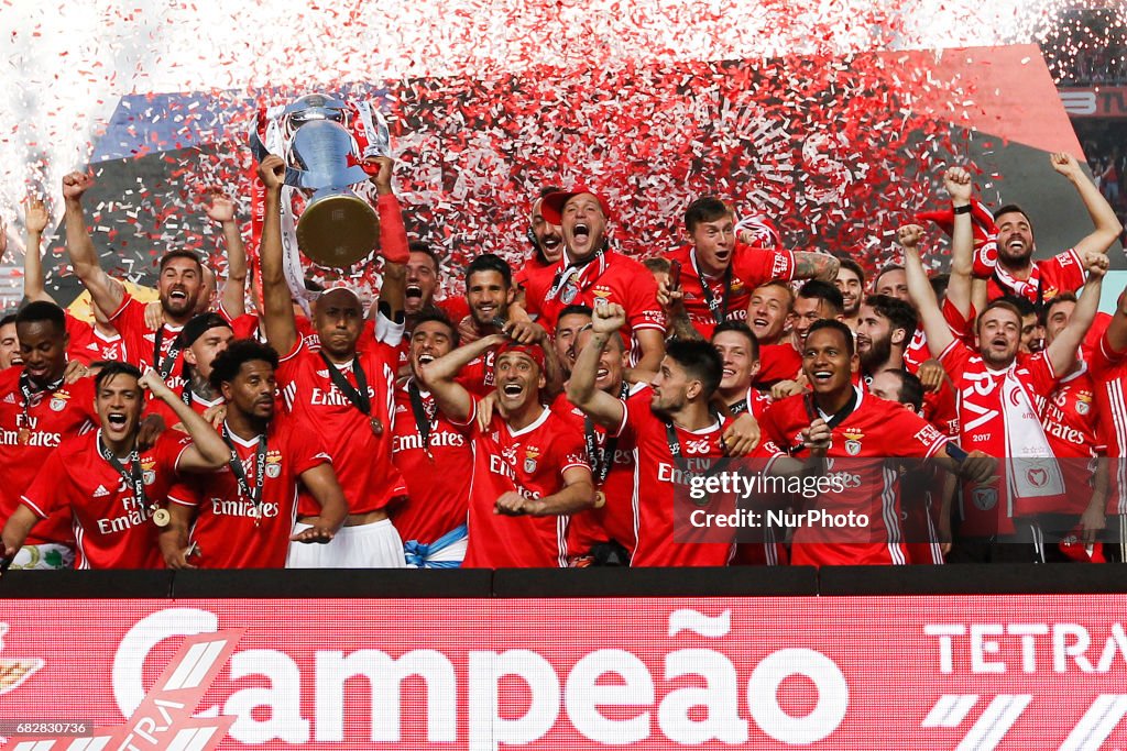 SL Benfica v Vitoria Guimaraes - Premier League 2016/17