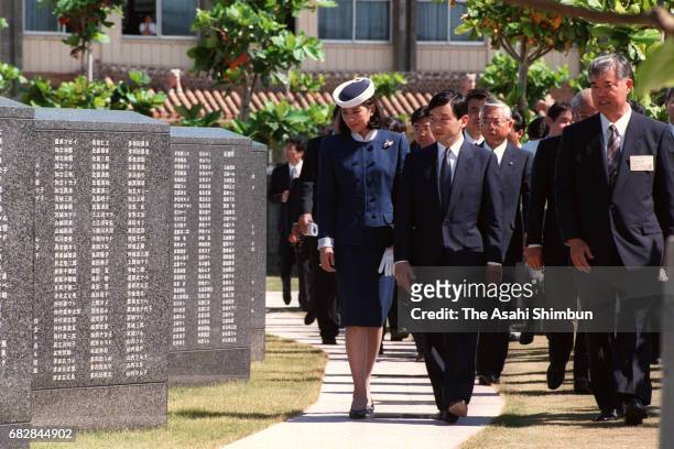 Crown Prince Naruhito and Crown Princess Masako visit the 'Heiwa-no-Ishiji', Cornerstone of Peace at Peace Memorial Park on July 15, 1997 in Itoman,...