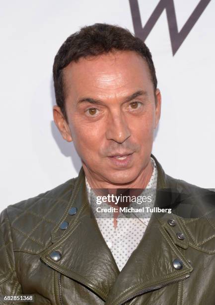 Dancer Bruno Tonioli attends the Los Angeles LGBT Center's "An Evening With Women" benefit at Hollywood Palladium on May 13, 2017 in Los Angeles,...