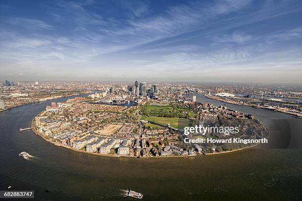 Thames Shape River Thames Shape Photos and Premium High Res Pictures - Getty Images