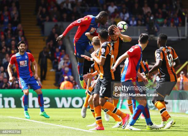 Christian Benteke of Crystal Palace scores his sides second goal during the Premier League match between Crystal Palace and Hull City at Selhurst...
