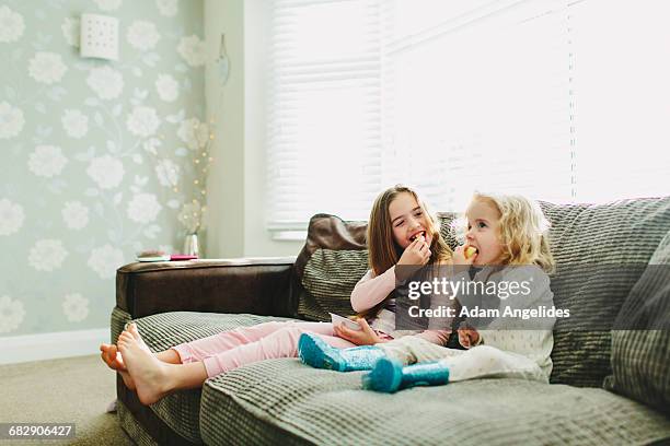 day in the life of a stay at home dad - stay indoors stock pictures, royalty-free photos & images