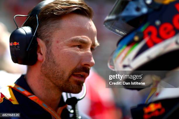 742 Simon Rennie Photos & High Res Pictures - Getty Images