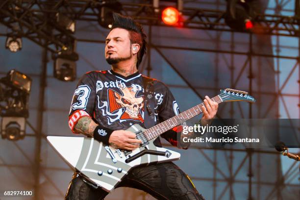 Jason Hook member of the band Five Finger Death Punch performs live on stage at Autodromo de Interlagos on May 13, 2017 in Sao Paulo, Brazil.