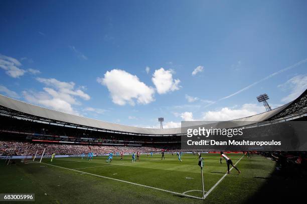 General view as Miquel Nelom of Feyenoord Rotterdam takes a throw in during the Dutch Eredivisie match between Feyenoord Rotterdam and SC Heracles...