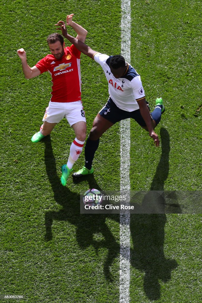 Tottenham Hotspur v Manchester United - Premier League