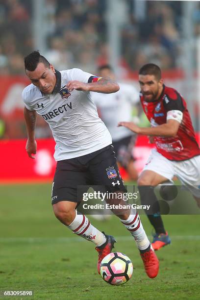 Esteban Paredes of Colo Colo drives the ball during a match between Colo Colo and Deportes Antofagasta as part of Torneo Clausura 2016-2017 at...