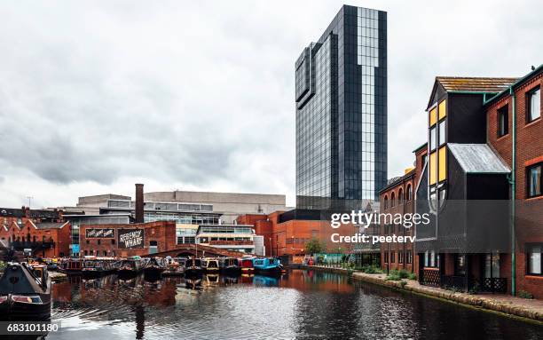 birmingham, verenigd koninkrijk - wellington boot stockfoto's en -beelden