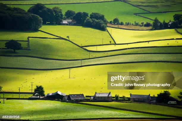 perry dale in the english peak district. uk. - edale stock pictures, royalty-free photos & images