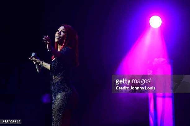 Singer K. Michelle performs at the 4th Annual Mother's Day Experience at James L Knight Center on May 14, 2017 in Miami, Florida.