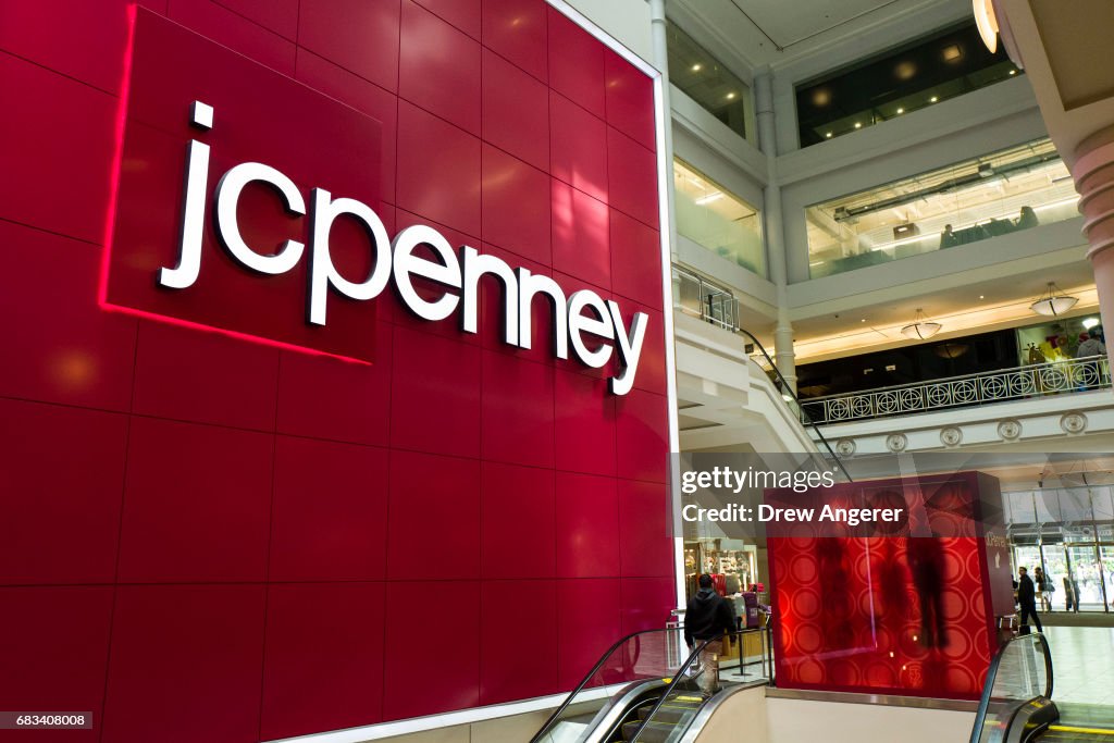JC Penney Stock Plunges After Poor Q1 Earnings Report