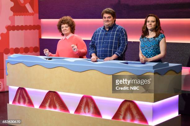 Melissa McCarthy" Episode 1724 -- Pictured: Melissa McCarthy, Bobby Moynihan, Kate McKinnon as contestants during "Game Show" in Studio 8H on May 13,...