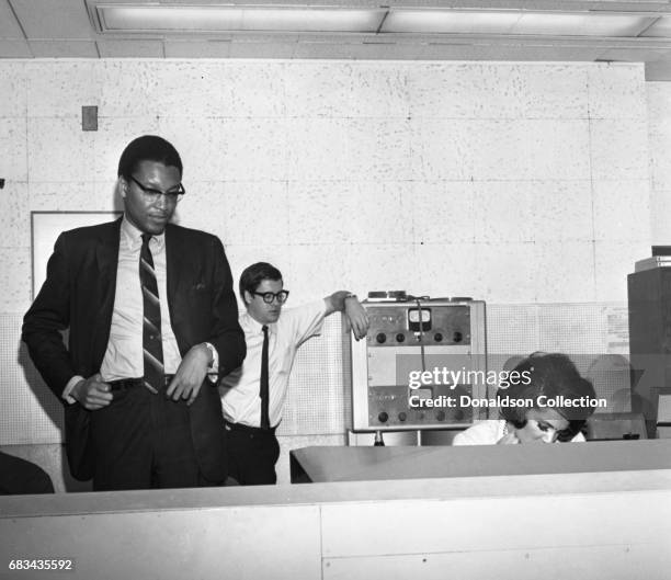 Entertainer Connie Francis recording with producer Tom Wilson on May 31, 1966 in New York.