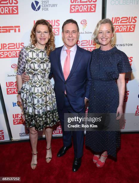 Sandra Bernhard, Dr. David Colbert and Gretchen Mol attend the Up2Us Sports Gala 2017 at Guastavino's on May 15, 2017 in New York City.