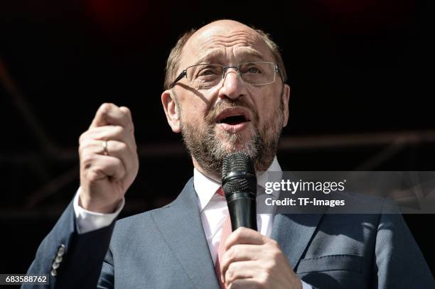 Martin Schulz, leader of the German Social Democrats speaks at the final SPD campaign rally in state elections in North Rhine-Westphalia on May 12,...