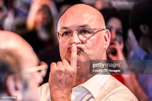 Supporters react after of Hannelore Kraft, lead candidate of the German Social Democrats , is beaten by Armin Laschet, the lead candidate of the...