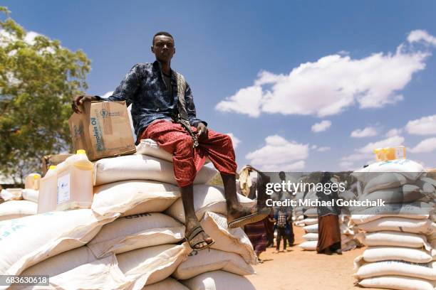 Waaf Dhuung, Ethiopia Inhabitants of a village in the Somali region in Ethiopia, where Pastorale settled because of the persistent drought. A young...