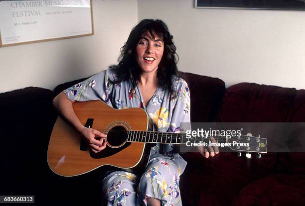 223 Laura Branigan Photos & High Res Pictures - Getty Images
