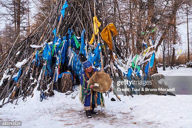 mongolia, shaman woman in ritual - shaman stock pictures, royalty-free photos & images