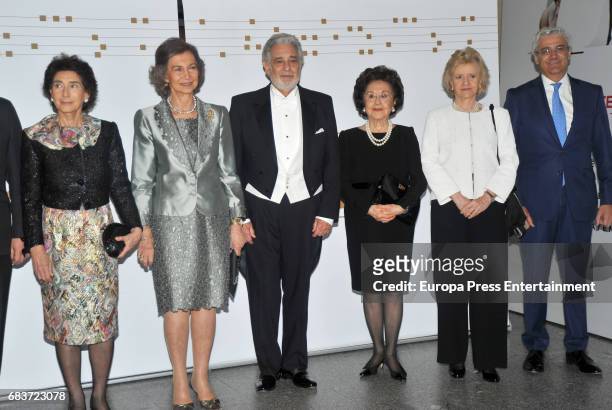 Queen Sofia of Spain , Singer Placido Domingo , his wife Marta Ornelas , Soledad Becerril and Paloma O'Shea attend a Placido Domingo's concert at...