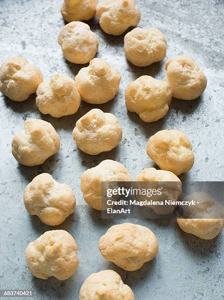 profiteroles - profiterole stock pictures, royalty-free photos & images