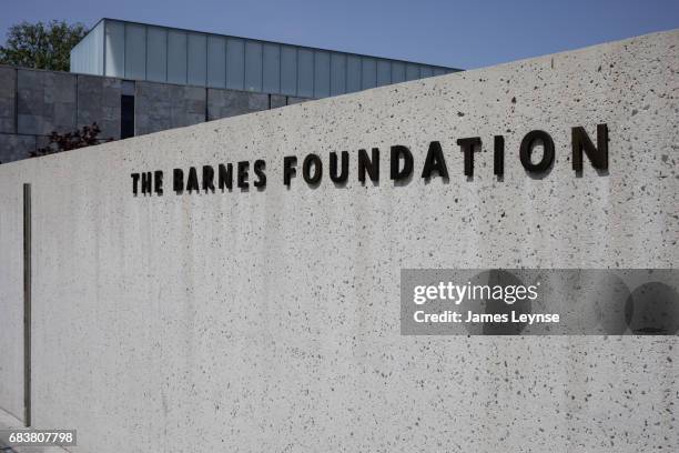 barnes foundation in philadelphia - barnes museum philadelphia stock pictures, royalty-free photos & images