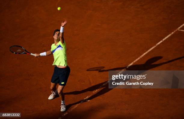 Aljaz Bedene of Great Britain serves during his second round match against Novak Djokovic of Serbia in The Internazionali BNL d'Italia 2017 at Foro...