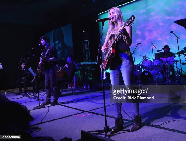 Glen Campbell's daughter and sons, Singers/Songwriters L/R: Shannon Campbell, Ashley Campbell and Cal Campbell performs during Music Biz 2017 -...