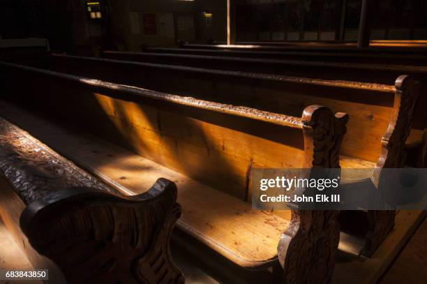 wallfahrtskirche church, pews - banco de igreja imagens e fotografias de stock